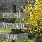 Les Du Moulin Du Chatain 3 *