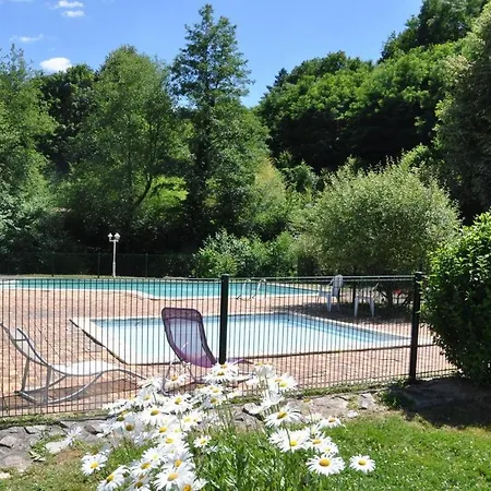 Les Du Moulin Du Chatain 3 * Payzac (Dordogne)